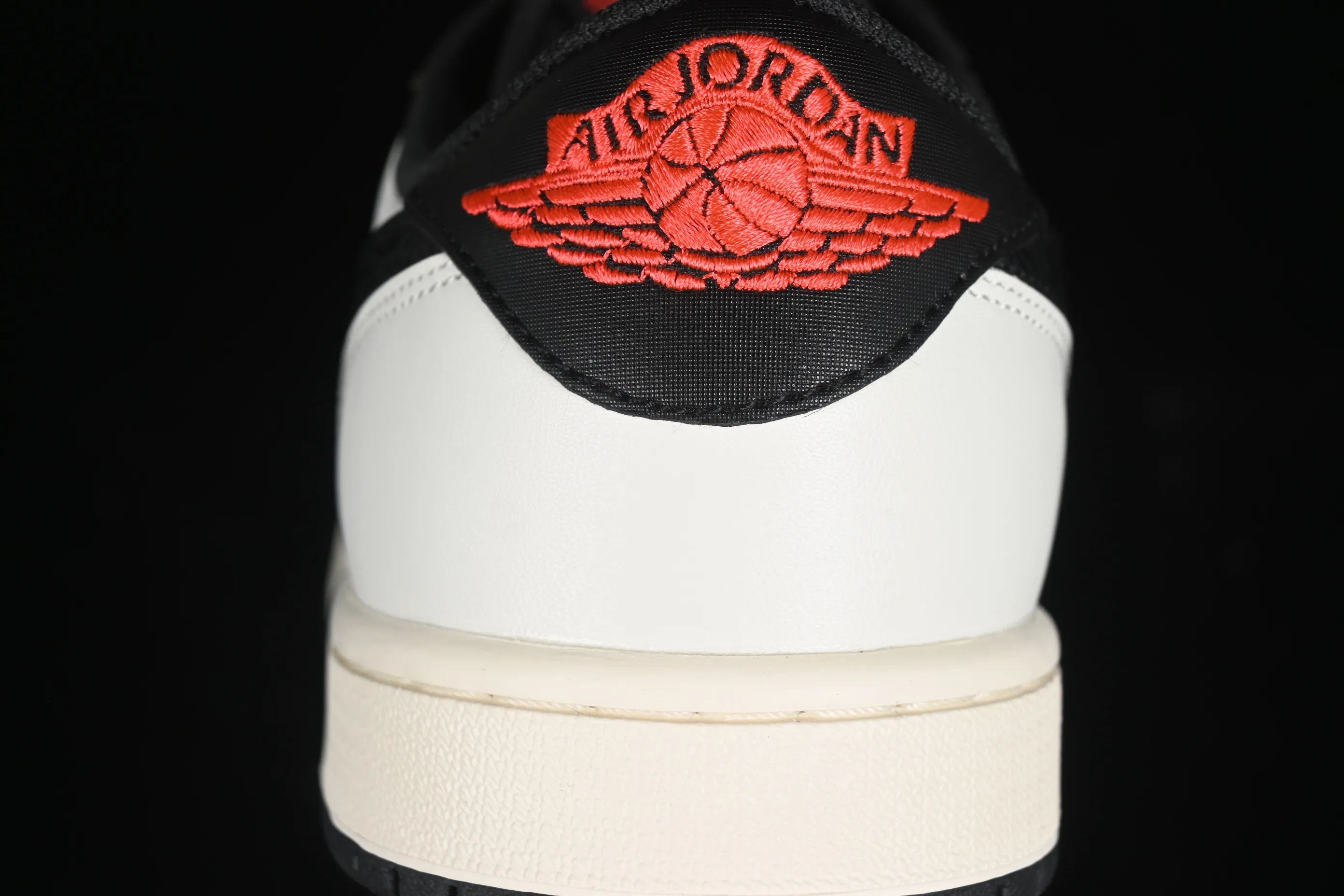 All categories Air Jordan Jordan series basketball shoes Air Jordan 1 Low Air Jordan 1 Low AJ1 Joe 1 gradient Chinese red low-top cultural casual sneakers HF8828-100